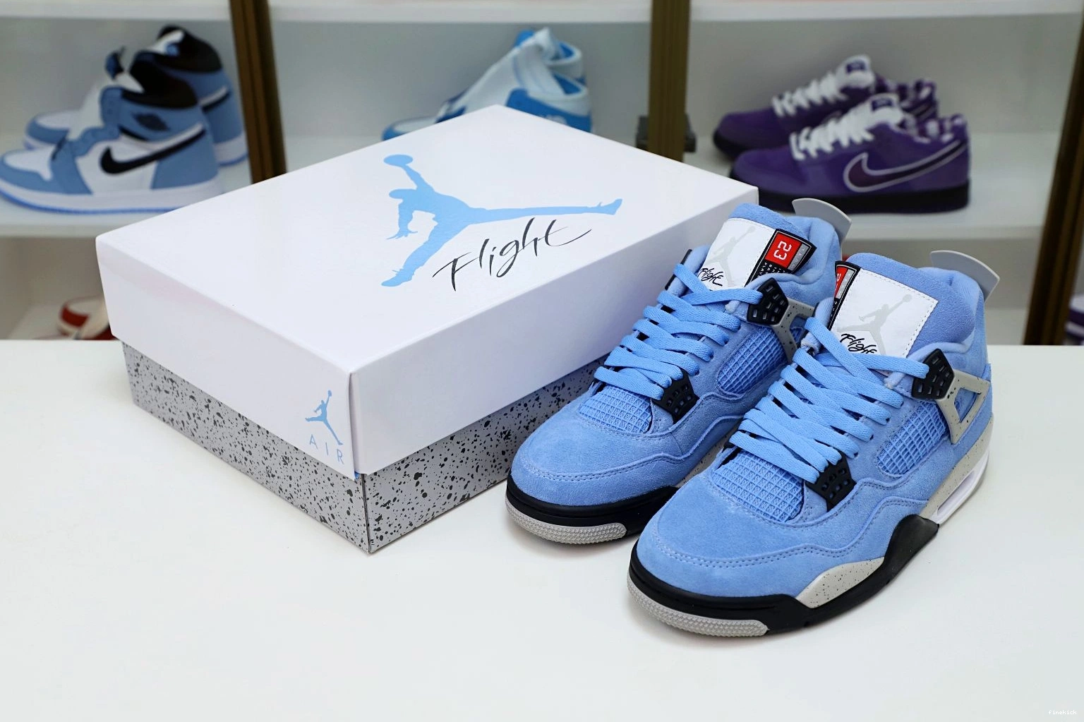 JORDAN BLUE AIR UNIVERSITY 4 0824